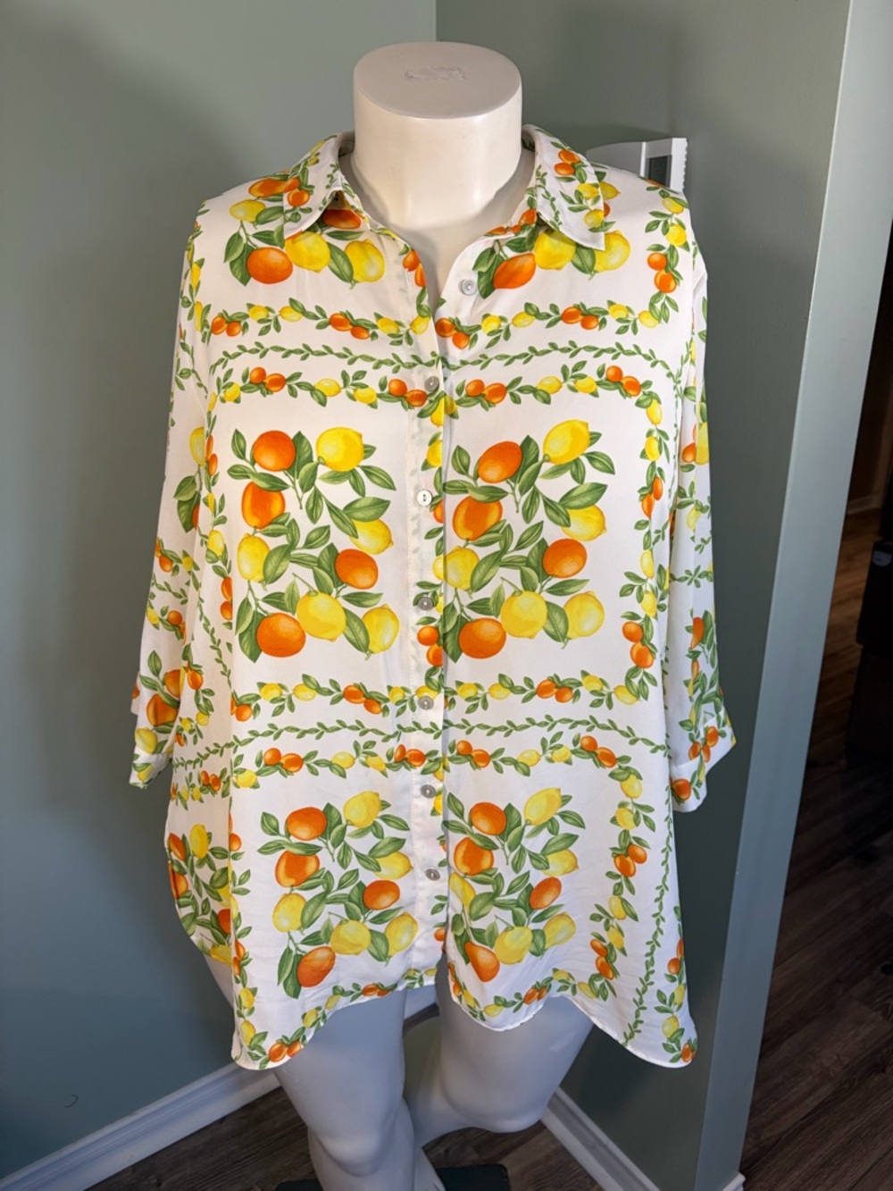 72. Rose + Olive White Citrus Print Button-Up Shirt - Orange & Yellow